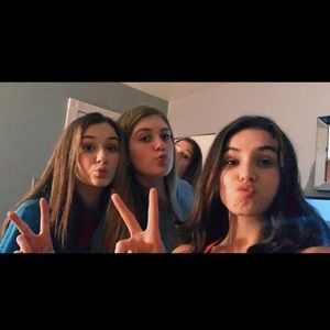 Meet your Posher, Lexi